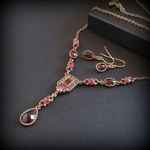 Vintage Avon necklace and earrings set, Red rhinestone Victorian style choker